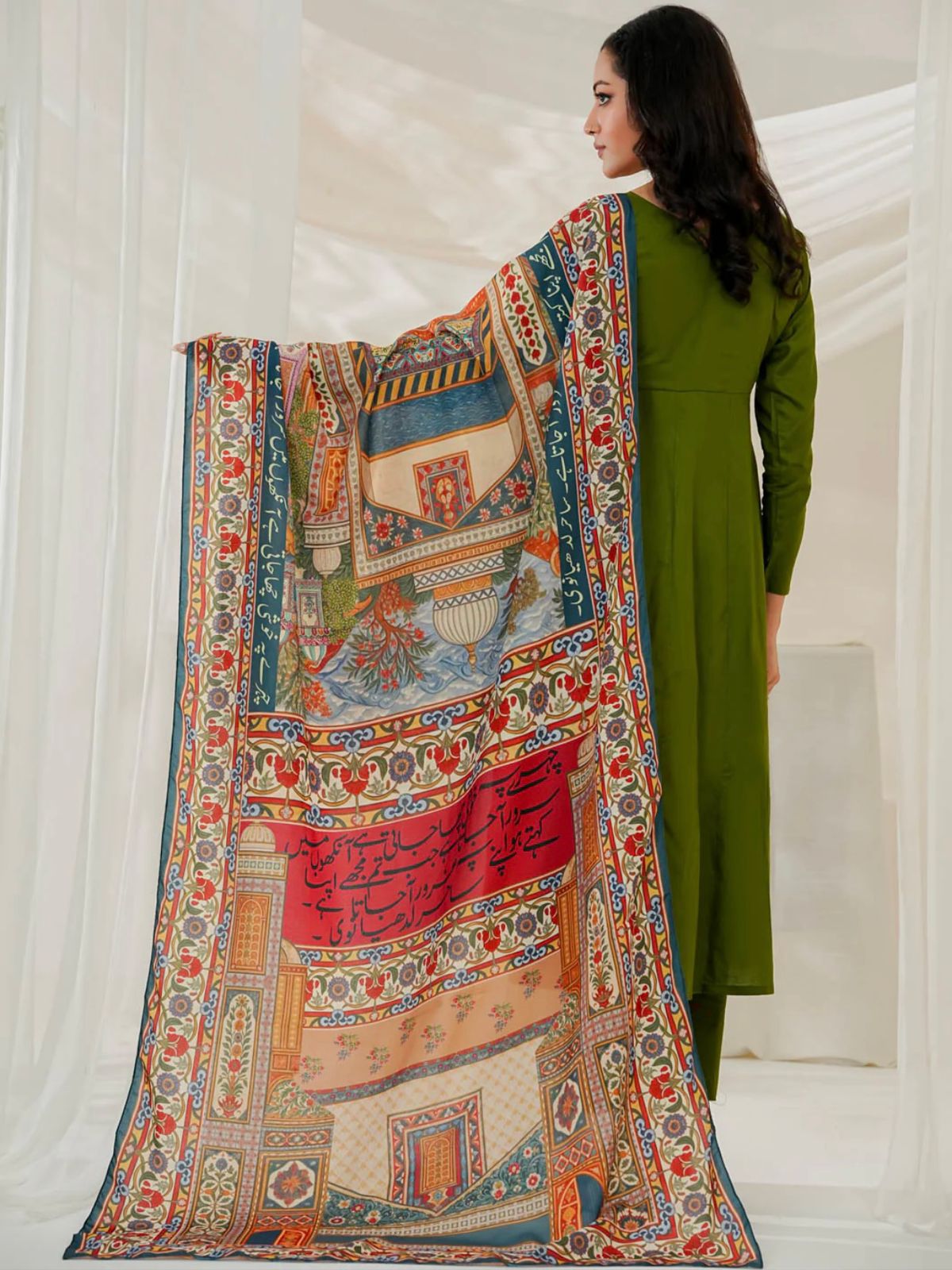 Mughal Mahal Odhni